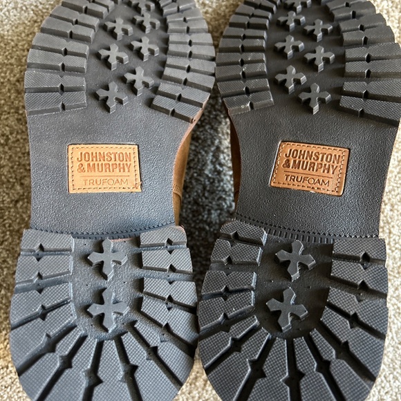 Johnston & Murphy Brown Suede Chelsea Boots - Picture 3 of 6